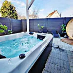 Lions Place Premium Business Optionaler Zugang Zum Spa- Bereich