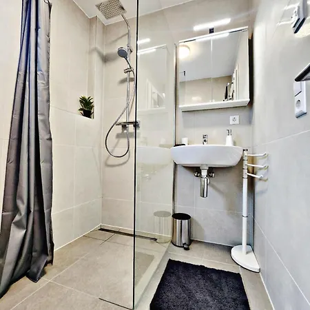 Apartment Lions Place Premium Business Optionaler Zugang Zum Spa- Bereich Heidenheim an der Brenz